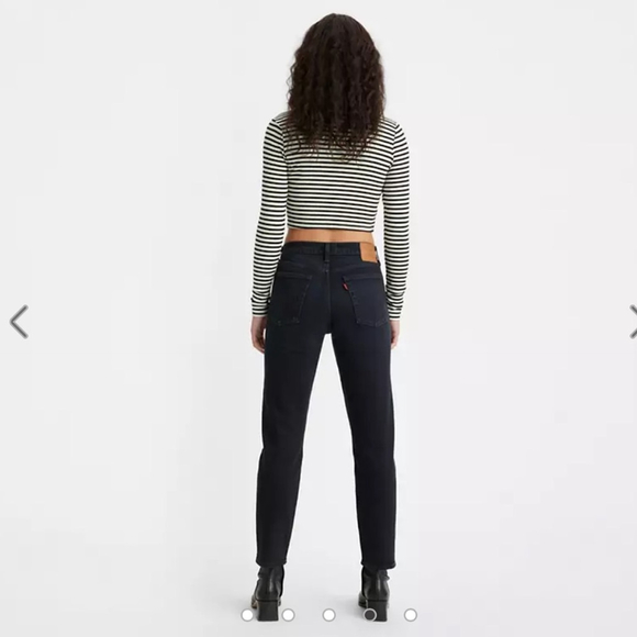 Levi’s Premium - Wedgie Icon Fit Jeans - Picture 4 of 14